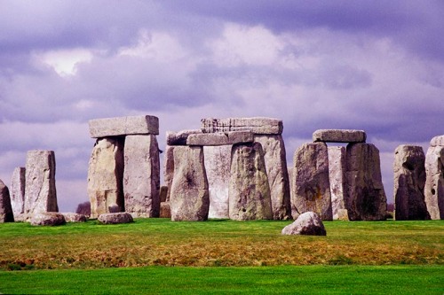 Exactly what is a henge anyway?!?